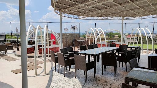 BLAST (CAFE - RESTAURANT - CATERING)