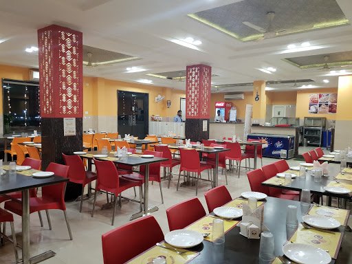 MOTI MAHAL DELUX , FARRUKHABAD || Veg And Non Veg Restaurant In Farrukhabad