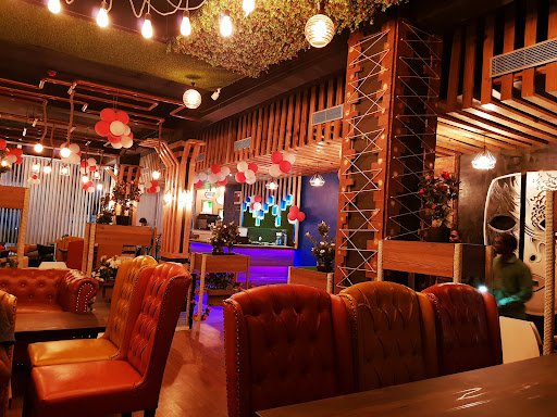 The Roof Park | Cafe & Restro (VEG)