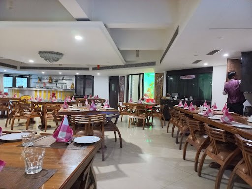 Yu Turn Restaurant Yu Turn Restaurant