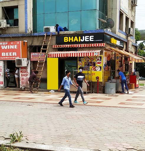 Bhai Jee Restaurant