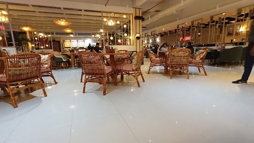 Hazratgunj Restaurant and Banquet Hall | Park Road