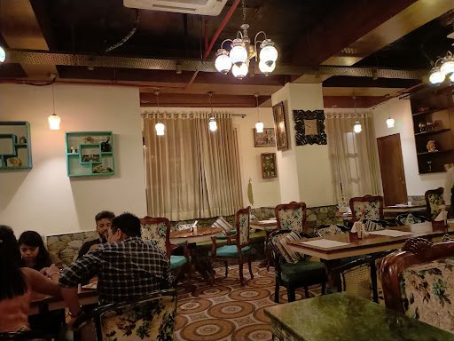 Ji Memsaab (Indian Terrace Restaurant & Bar)
