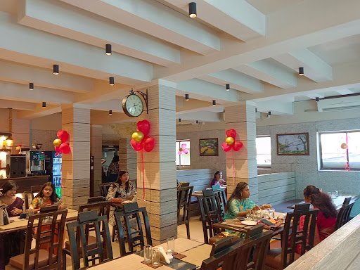 WELCOME HOTEL & RESTAURANT – BEST DINE-IN FAMILY RESTAURANT IN CHINSURAH | FAST FOOD, INDIAN, TANDOORI, CONTINENTAL, CHINESE