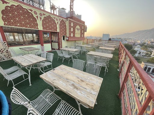 Hawk View Restaurant & Bar Hawk View Restaurant & Bar