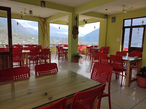 Manali Meals, Restaurant | Best Cafe in Manali Manali Meals, Restaurant | Best Cafe in Manali