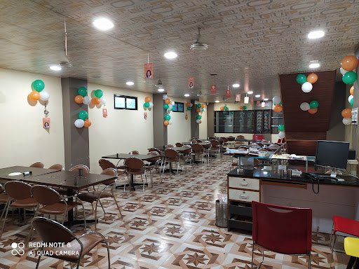 HOTEL FRIENDS HOTEL FRIENDS