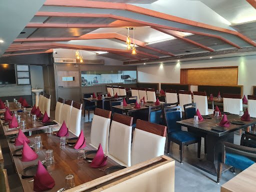 Lark Restaurant- Best Restaurant in Ludhiana