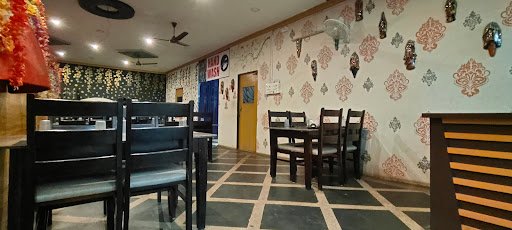 The Zaitoon Family Restaurant And Mandi