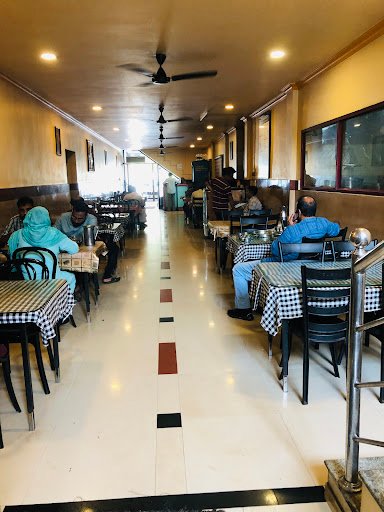 Prasanth Residency And Family Restaurant