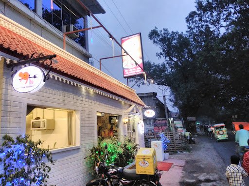 99 The Multi Cuisine Restaurant