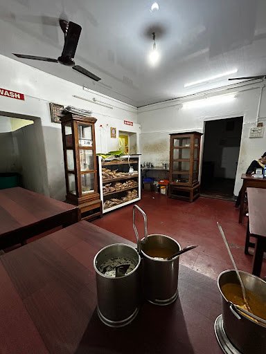 Hotel Venkateswara - Veg Restaurant Hotel Venkateswara - Veg Restaurant