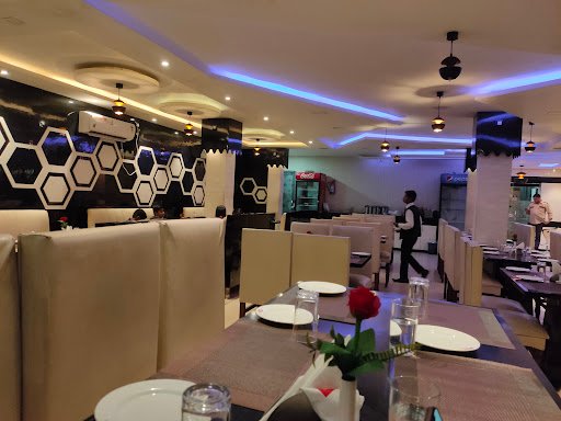 NEW PEARL RESTAURANT