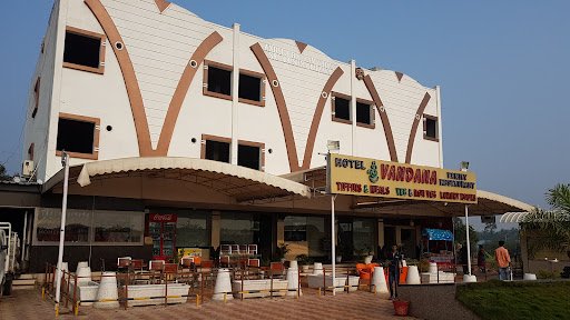 Sri Vandana Family Restaurant