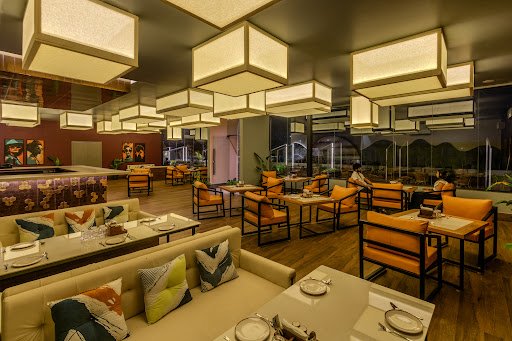 Cliff-All Day Dining & Bar