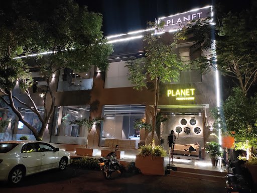 Planet Family Resto Planet Family Resto