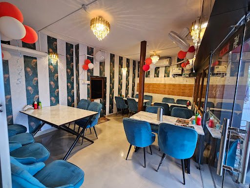 Radha Krishna Restaurant (Pure Veg)