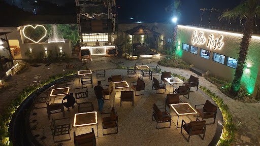 Bella Nosh Cafe & Lounge Bella Nosh Cafe & Lounge