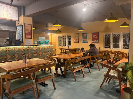 TWI (Taste Works Restaurant)