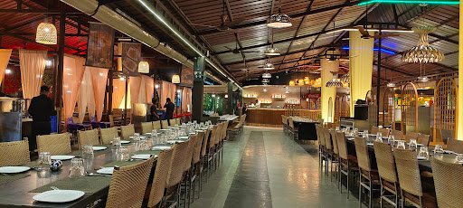 De' Villa Garden Restro Lounge