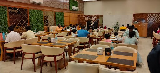 Lamiya Multi Cuisine Restaurant