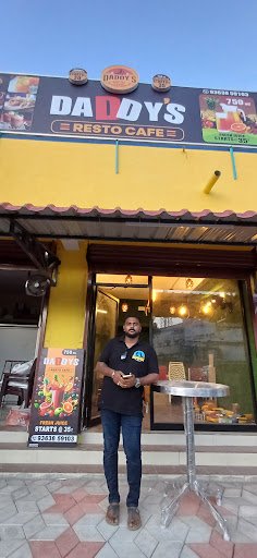 Daddy's RESTO Cafe Daddy's RESTO Cafe