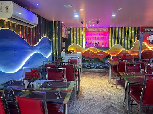 Aarohi Family Resturant