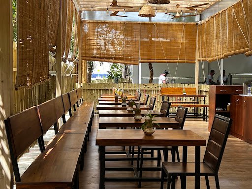 HI-FI MULTICUISINE RESTAURANT HI-FI MULTICUISINE RESTAURANT