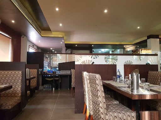 MRA Bakery and Restaurant (Kannur)