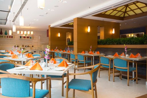 Cascades Restaurant Cascades Restaurant