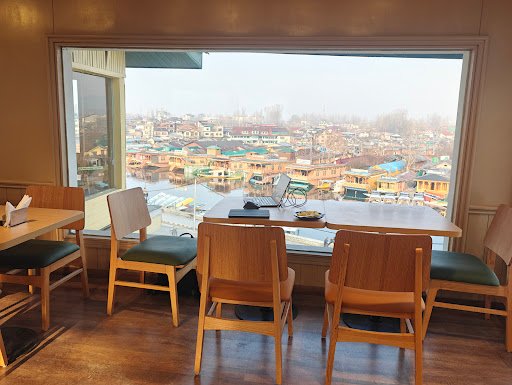 Clove- The Art of Dining Srinagar