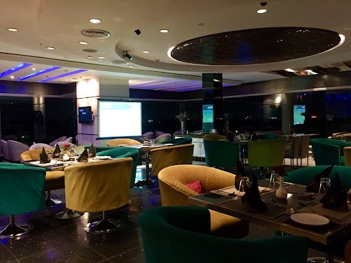 Cloud 9 ( Rooftop Restaurant)