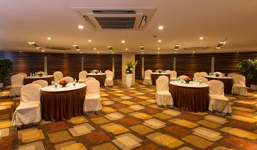 Jungle Restaurant, Hubli