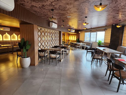 Dakshin Delite - Pure Veg Restaurant and Bar