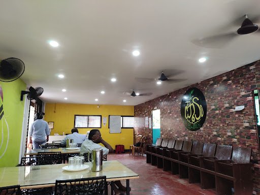 kudampuli garden cafe