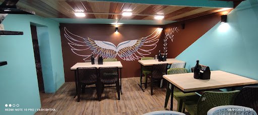 THE BAWARCHI'S MULTI CUISINE RESTRAUNT AND CAFE