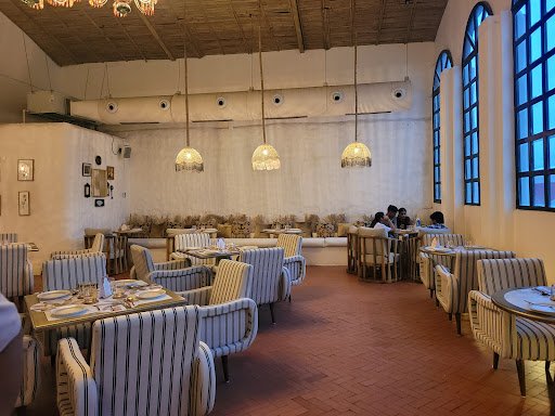 MOJAVE - Artisanal Kitchen & Bar