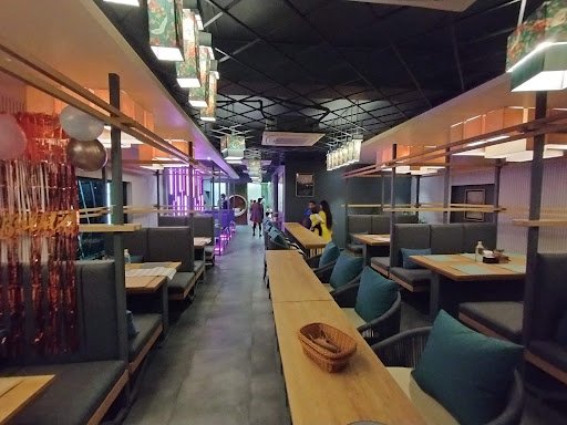 Kairos Restro Grills Bar : Best Bar | Best rooftop restro bar | Best restaurant in Ajmer.