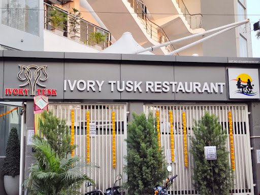 IVORY TUSK FAMILY RESTAURANT