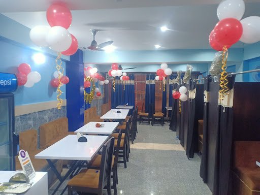 Kitchen kaveri restaurant with cabin