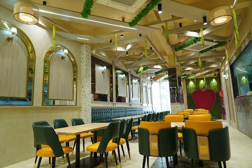 Bikaner Express - Authentic Indian flavors | Best Family Restaurant | Muzaffarpur