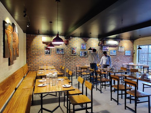 The Earth Restaurant