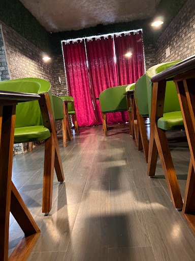 CHITRA'S BON APPETIT