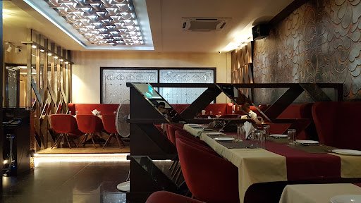 Lazeez Restaurant- Moradabad