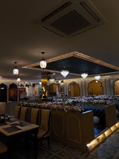 Barkaas Indo Arabic Restaurant Aligarh