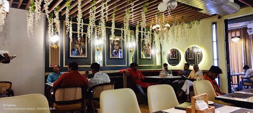 Zunoon Restaurant & Banquet