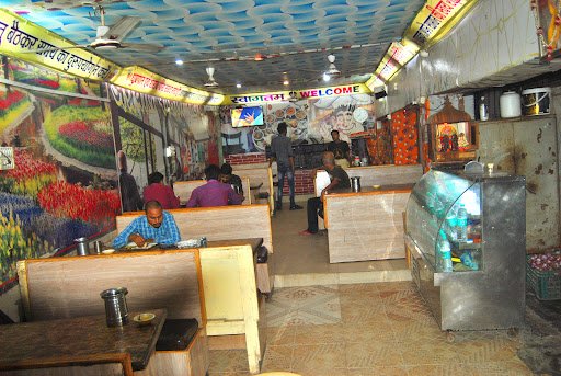 Rangoli Dhaba & restaurant best restaurant in mathura
