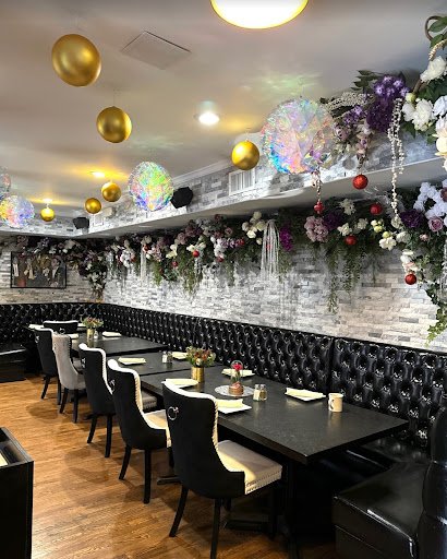 AGRAWAL FAMILY DHABA & RESTAURANT BEST RESTAURANT IN MATHURA