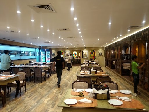 Royal Maharaja Palace ~ Restaurant | Banquet | Cafe