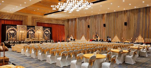 Saraza | Best Banquet Hall & Restaurant in Rajkot